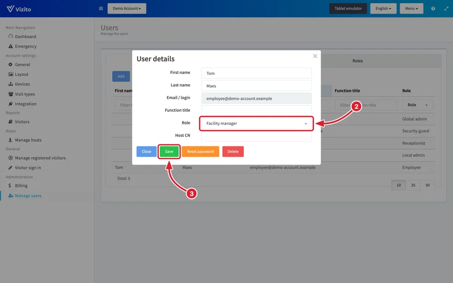 Choosing a custom role in User details